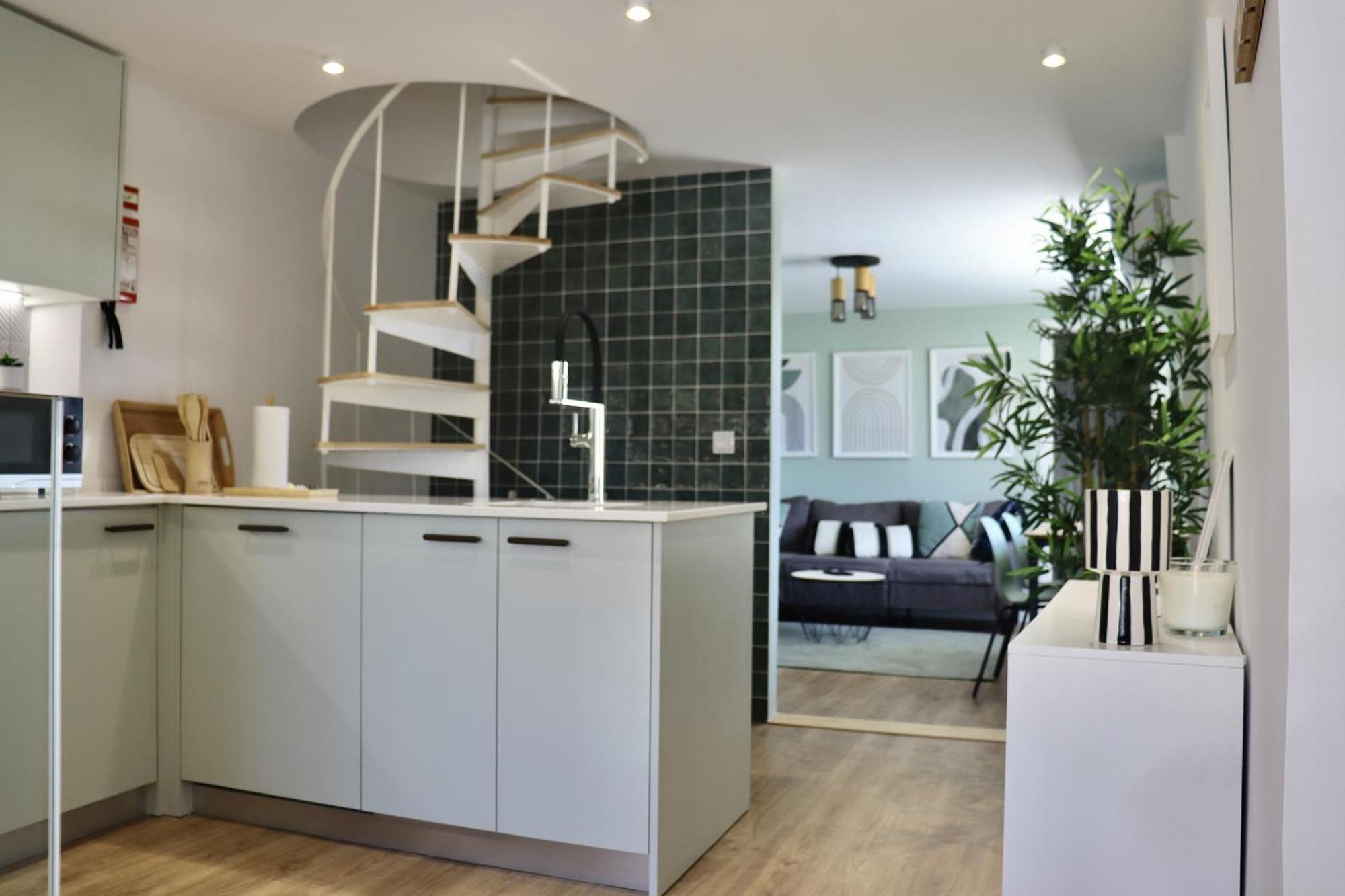 Lisbon, T2 Renewed Duplex With River View, Beato, Lisboa Exterior foto